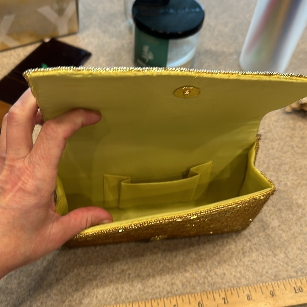Vintage 1960 Art Deco/Nouveau Gold/yellow hand Beaded evening purse/bag - Picture 6 of 11